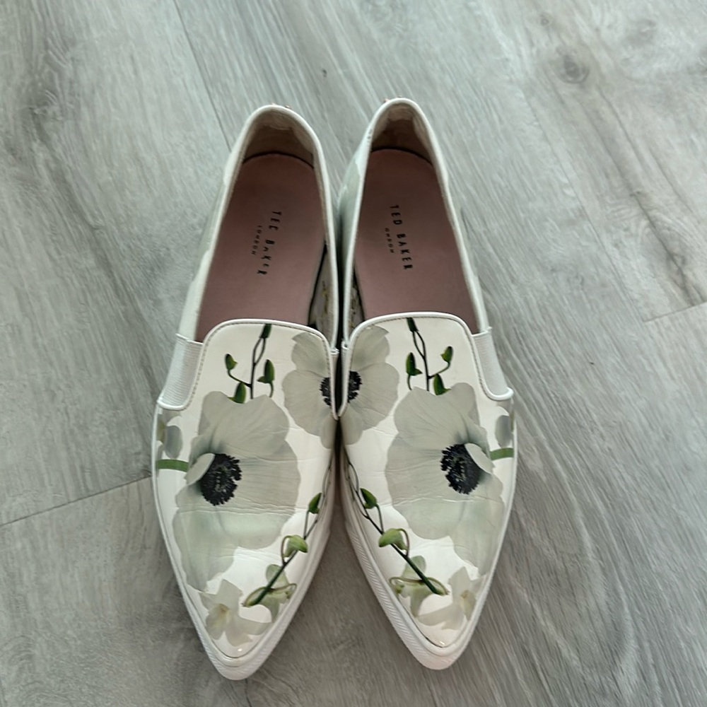 Ted Baker London Shoes Size 7